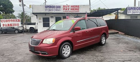 Used 2012 Chrysler Town & Country Touring w/ Entertainment Group #1 image 2