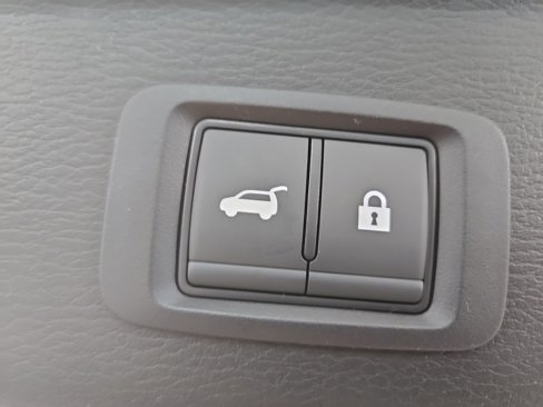 New 2025 Mitsubishi Outlander SEL image 37
