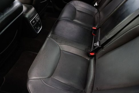 Used 2019 Chrysler 300 Limited image 10