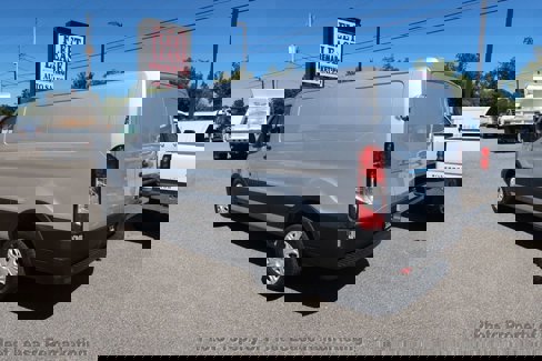 Used 2023 Ford E-Transit Low Roof image 3