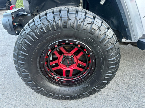 Used 2020 Jeep Gladiator Rubicon image 9