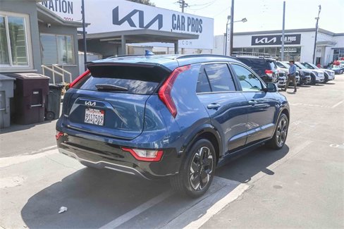 Certified 2025 Kia Niro Wind image 10