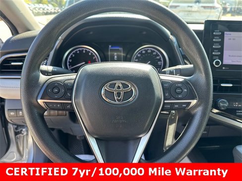 Used 2023 Toyota Camry LE image 18
