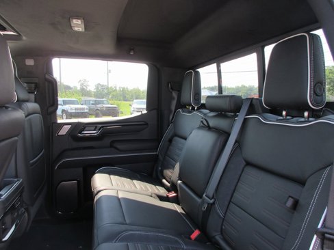 New 2026 GMC Sierra 1500 AT4X w/ AT4X AEV Edition image 14