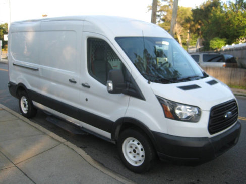 Used 2019 Ford Transit 150 148 Medium Roof image 3