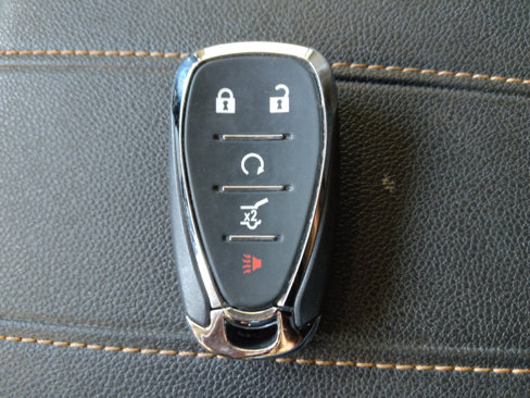 Used 2020 Chevrolet Traverse LT w/ LT Premium Package image 32