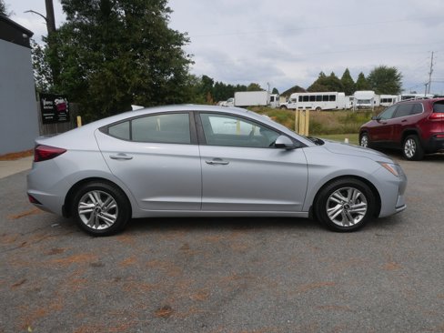 Used 2020 Hyundai Elantra Value Edition w/ Cargo Package (C1) image 4