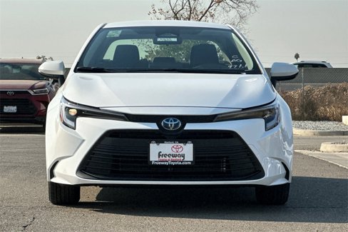 New 2025 Toyota Corolla LE image 9