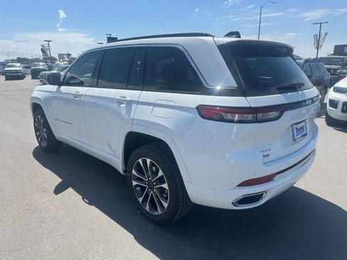 New 2025 Jeep Grand Cherokee Overland image 6
