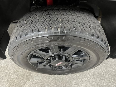 Used 2024 GMC Sierra 3500 AT4 w/ AT4 Premium Plus Package image 22