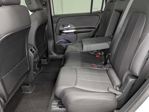 New 2025 Mercedes-Benz GLB 250 4MATIC image 21