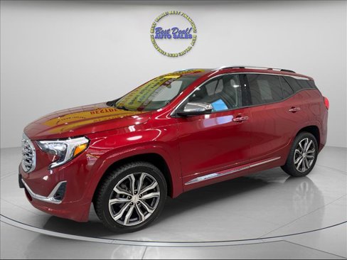 Used 2019 GMC Terrain Denali w/ Advanced Safety Package image 1
