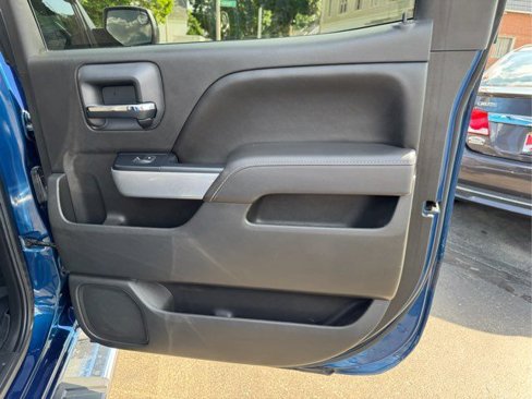 Used 2017 Chevrolet Silverado 1500 LT w/ All Star Edition image 31