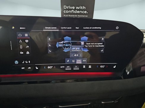 New 2025 Audi SQ6 e-tron Prestige image 20