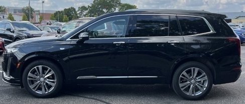 Certified 2024 Cadillac XT6 Premium Luxury image 2