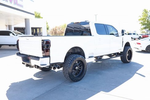 Used 2025 Ford F350 Platinum image 6