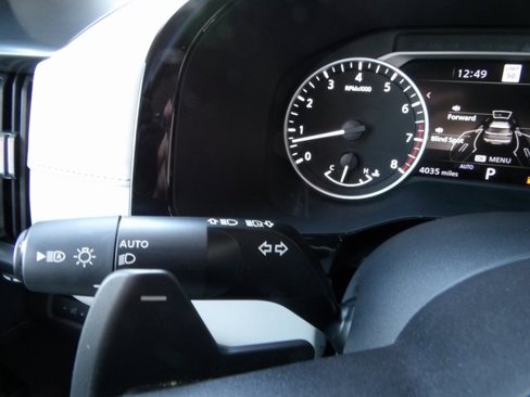 Certified 2024 Nissan Pathfinder SL image 48