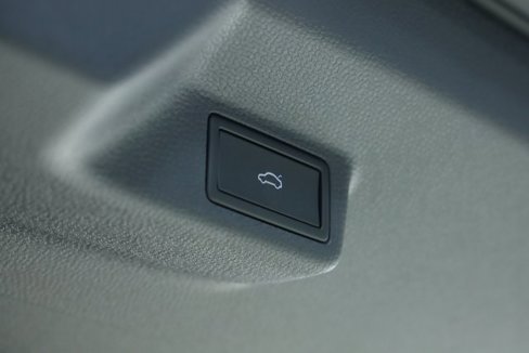 New 2025 Volkswagen ID. Buzz Pro S image 33