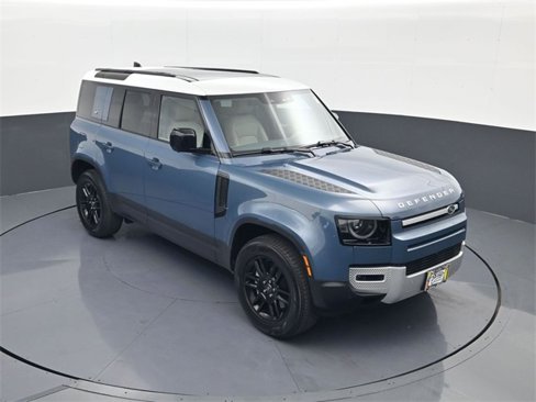 Used 2024 Land Rover Defender 110 S image 15