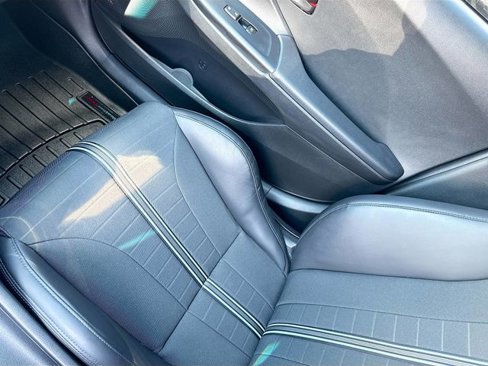Used 2021 Hyundai Veloster N image 24