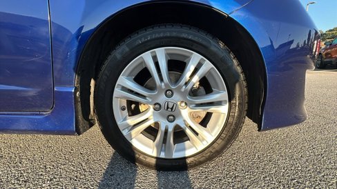 Used 2011 Honda Fit Sport image 11