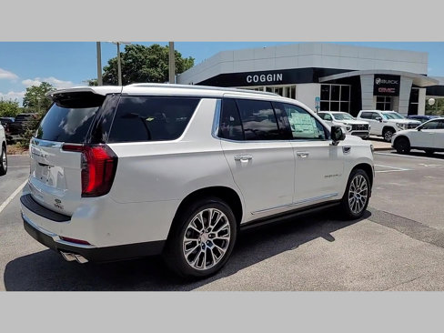 New 2025 GMC Yukon Denali w/ Denali Reserve Package image 25