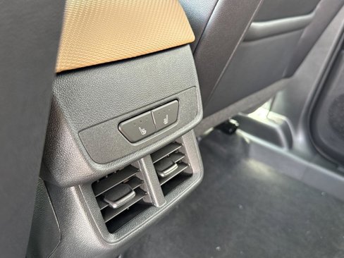 New 2026 Chevrolet Equinox ACTIV w/ Convenience Package III image 16