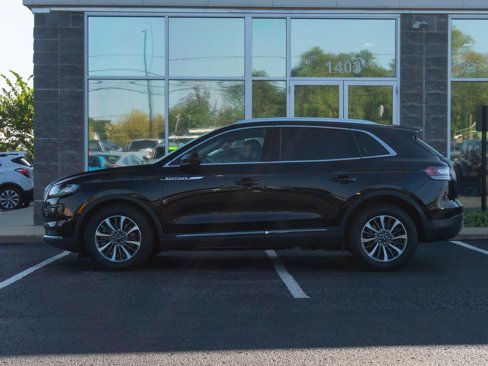 Used 2022 Lincoln Nautilus AWD w/ Premium Package image 8