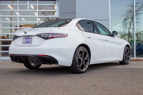New 2025 Alfa Romeo Giulia AWD image 10