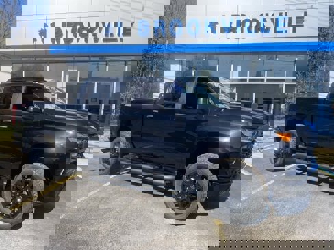New 2025 Chevrolet Silverado 1500 Custom Trail Boss w/ Turbomax Blackout Package image 1