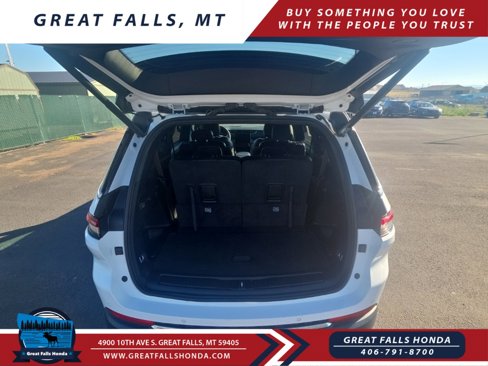 Used 2024 Jeep Grand Cherokee L Limited image 10