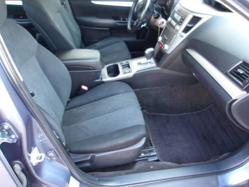 Used 2013 Subaru Legacy 2.5i Premium w/ All-Weather Pkg image 6