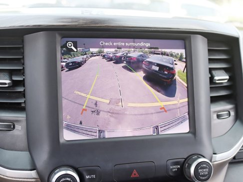 Used 2020 RAM 1500 Laramie w/ Off Road Group image 22