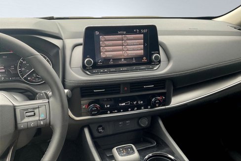 New 2026 Nissan Rogue SV w/ SV Premium Package image 6