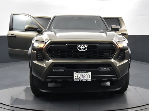 Used 2025 Toyota Tacoma TRD Off-Road image 36