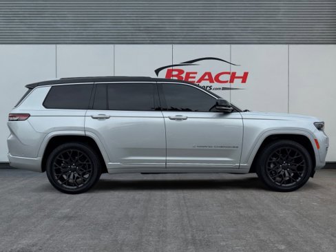 Used 2021 Jeep Grand Cherokee L Summit image 7