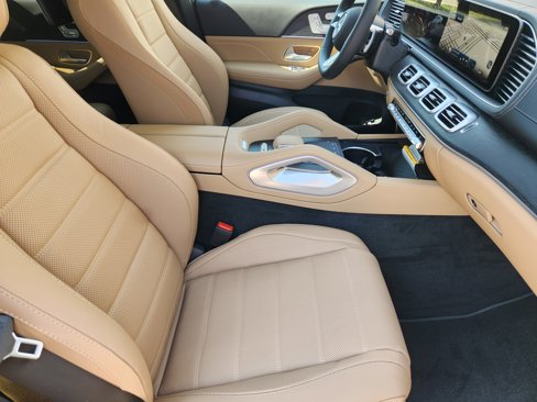 New 2026 Mercedes-Benz GLS 450 4MATIC image 15