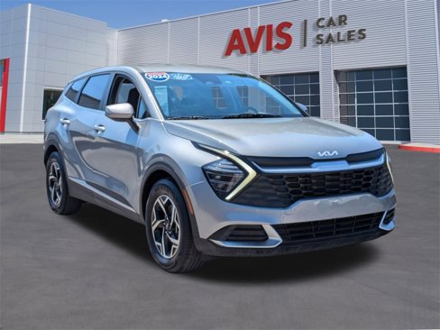 Used 2024 Kia Sportage LX image 3