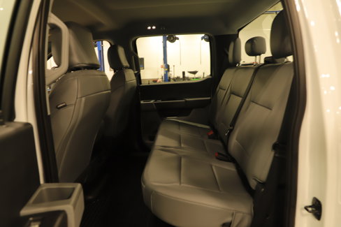 Used 2025 Ford F250 Lariat image 18
