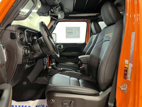 New 2025 Jeep Wrangler Unlimited Rubicon 392 image 13