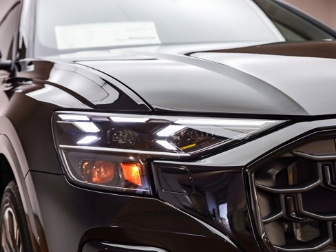 New 2025 Audi Q8 Prestige image 6