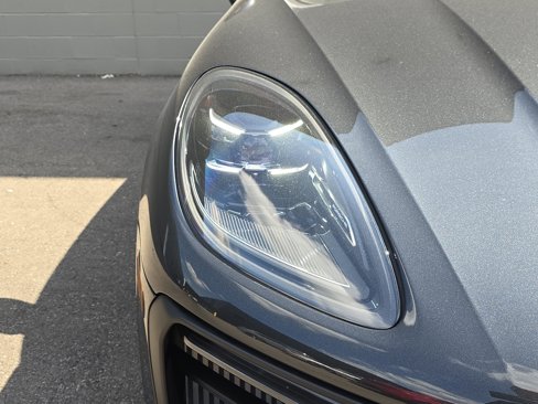 New 2025 Porsche Macan S image 11