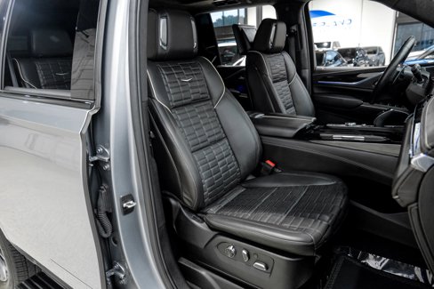 Used 2023 Cadillac Escalade V image 41