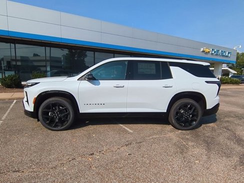 New 2026 Chevrolet Traverse RS w/ LPO, Floor Liner Package image 5
