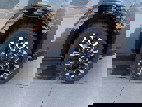 New 2026 Honda HR-V EX-L image 9