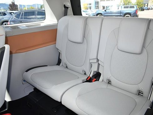 New 2025 Volkswagen ID. Buzz Pro S Plus image 9