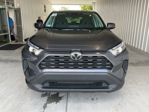 Used 2024 Toyota RAV4 LE image 21