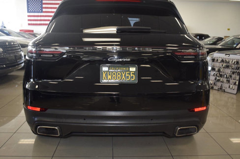 Used 2021 Porsche Cayenne image 10