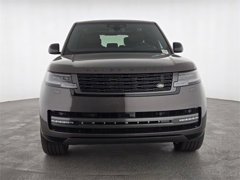 Certified 2024 Land Rover Range Rover Autobiography image 8