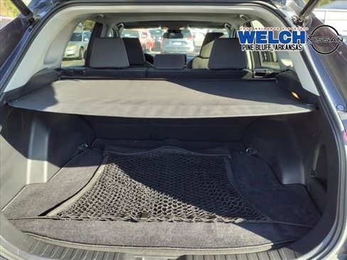 Used 2021 Toyota RAV4 XLE image 6